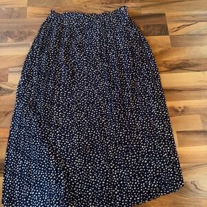 Jones New York Skirt Women's 16 Navy Blue White Polka‎ Dot Pleated Lined classy